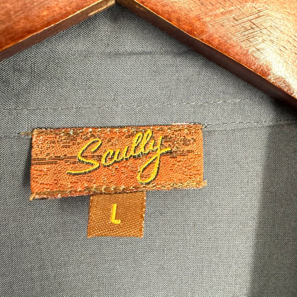 Scully Gray Blouse with Elegant Embroidery - Picture 2 of 9
